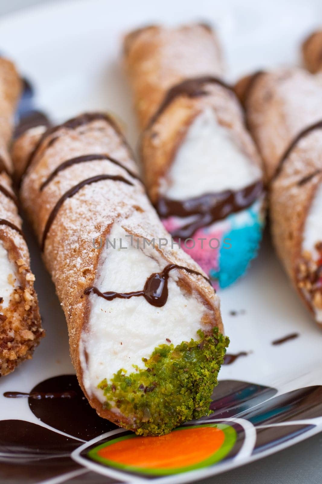Cannoli siciliani - Sicilian pastry on a dish