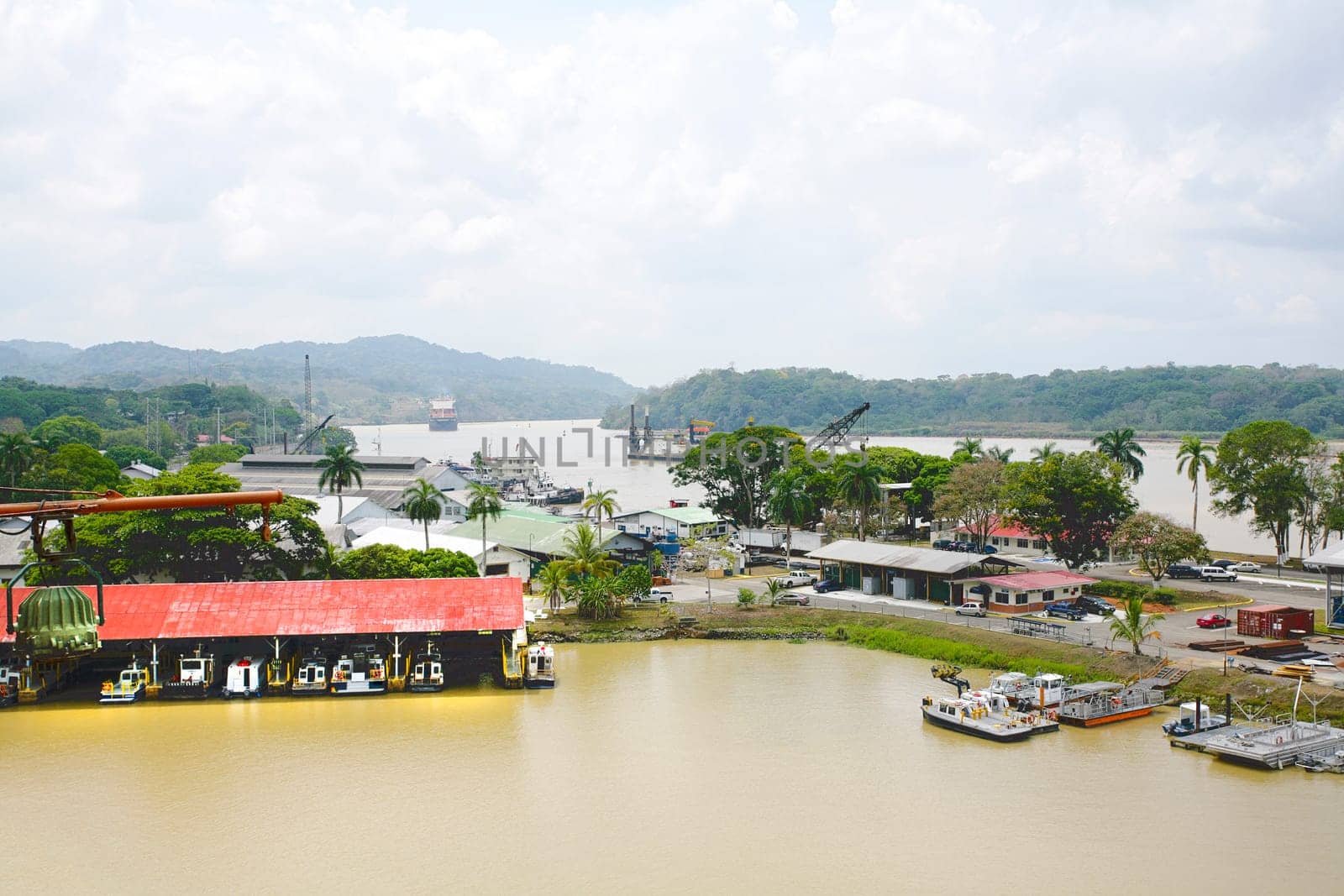 Panama Canal, dredging area