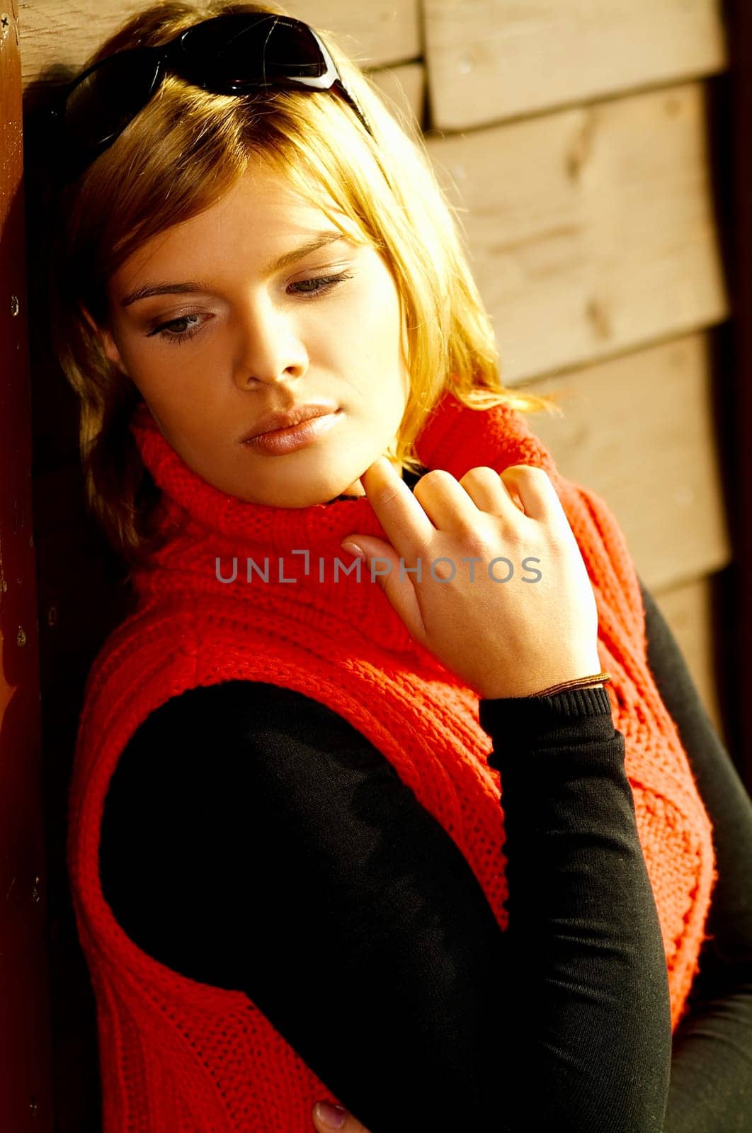 Beautiful woman portrait in autumn wear