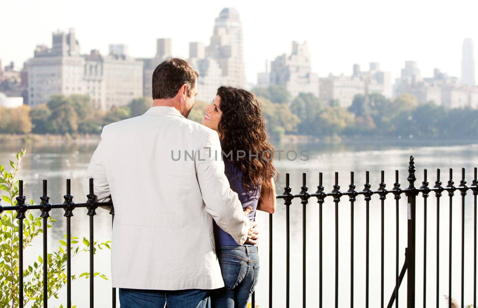 A couple on a date in a city park