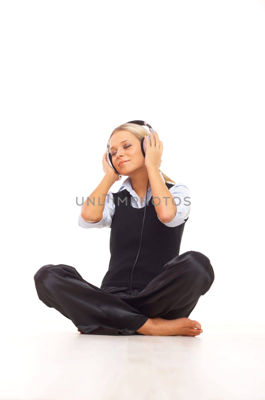Beautiful girl is listen to the music