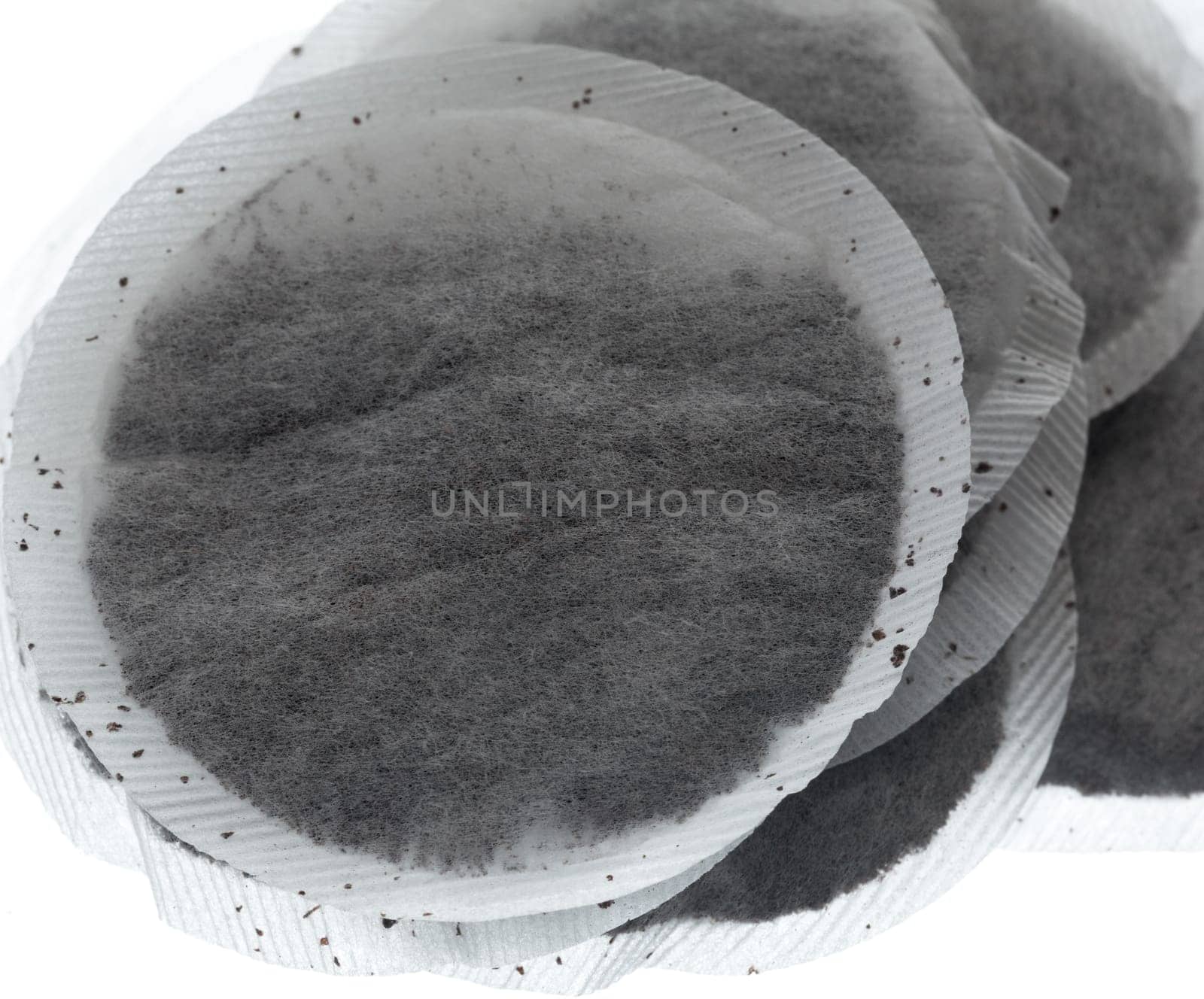 Round preforated tea bags full of english tea
