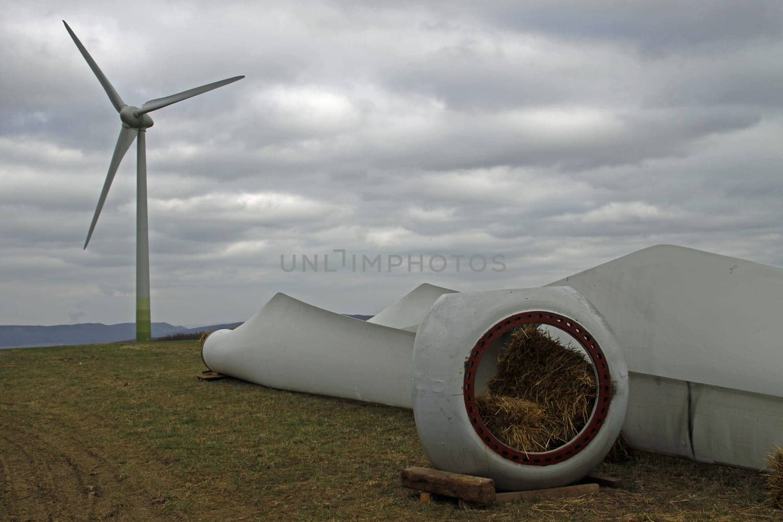 Wind turbine dismantling Saalberg (Alverdissen)