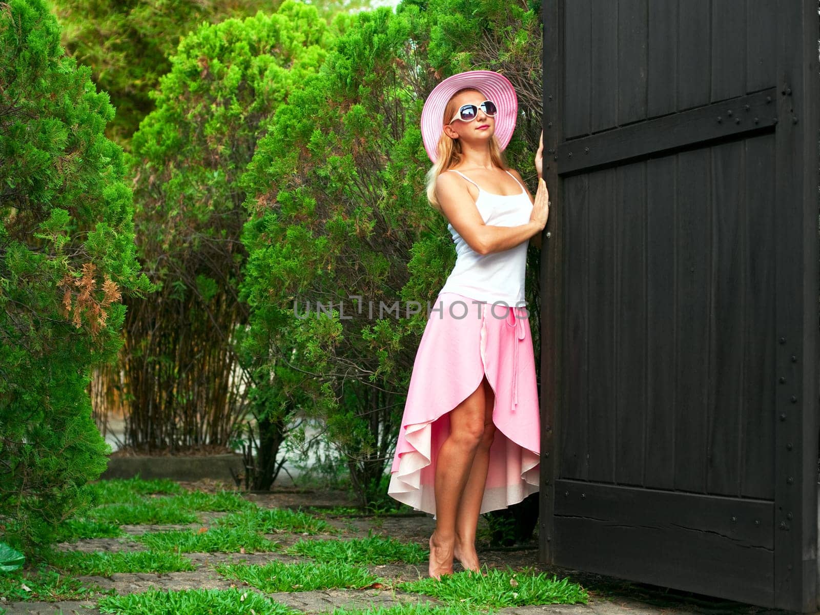 Young beautiful woman waiting for somebody. Retro style