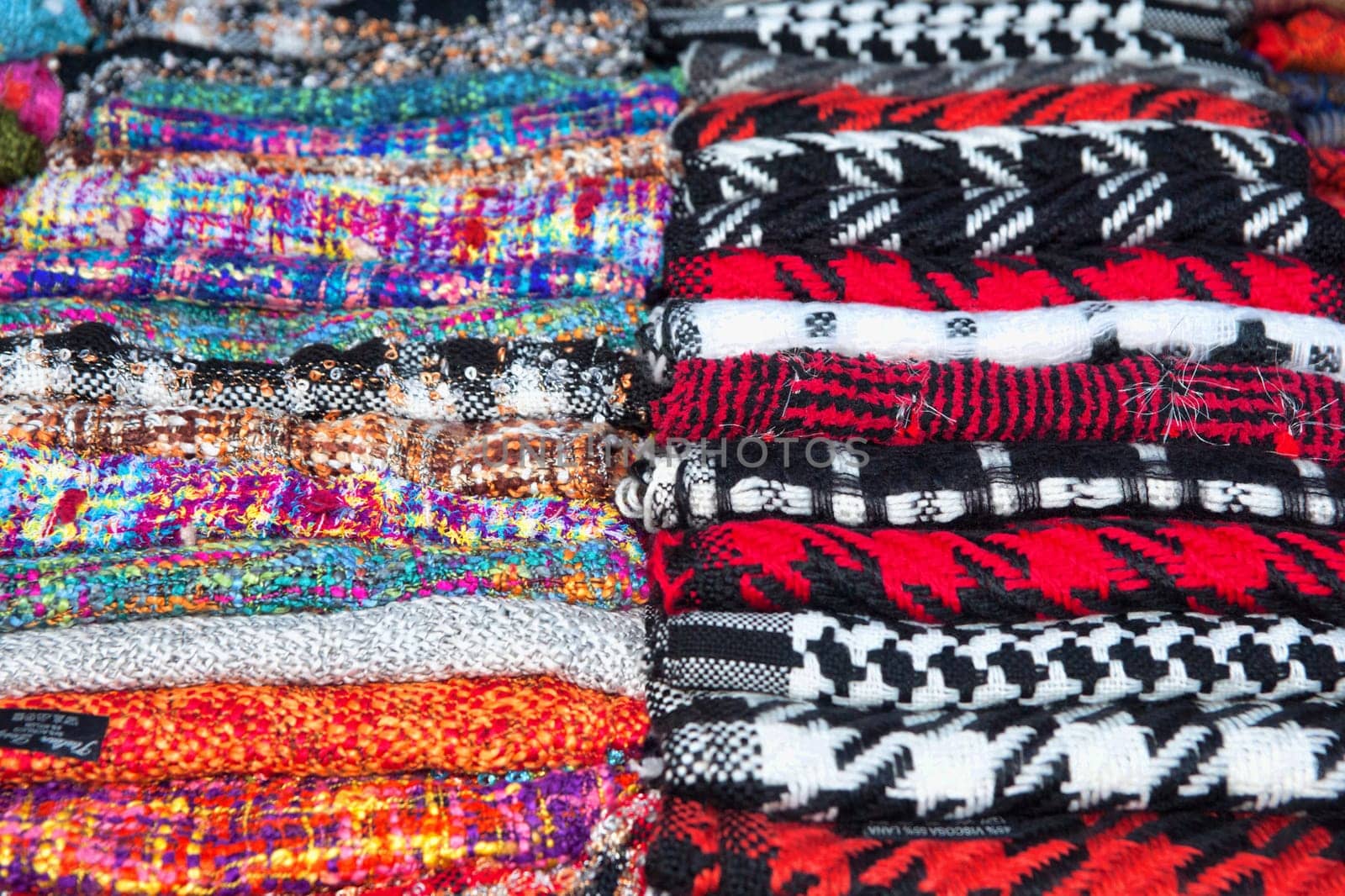 fabric for sale in markets in thailand