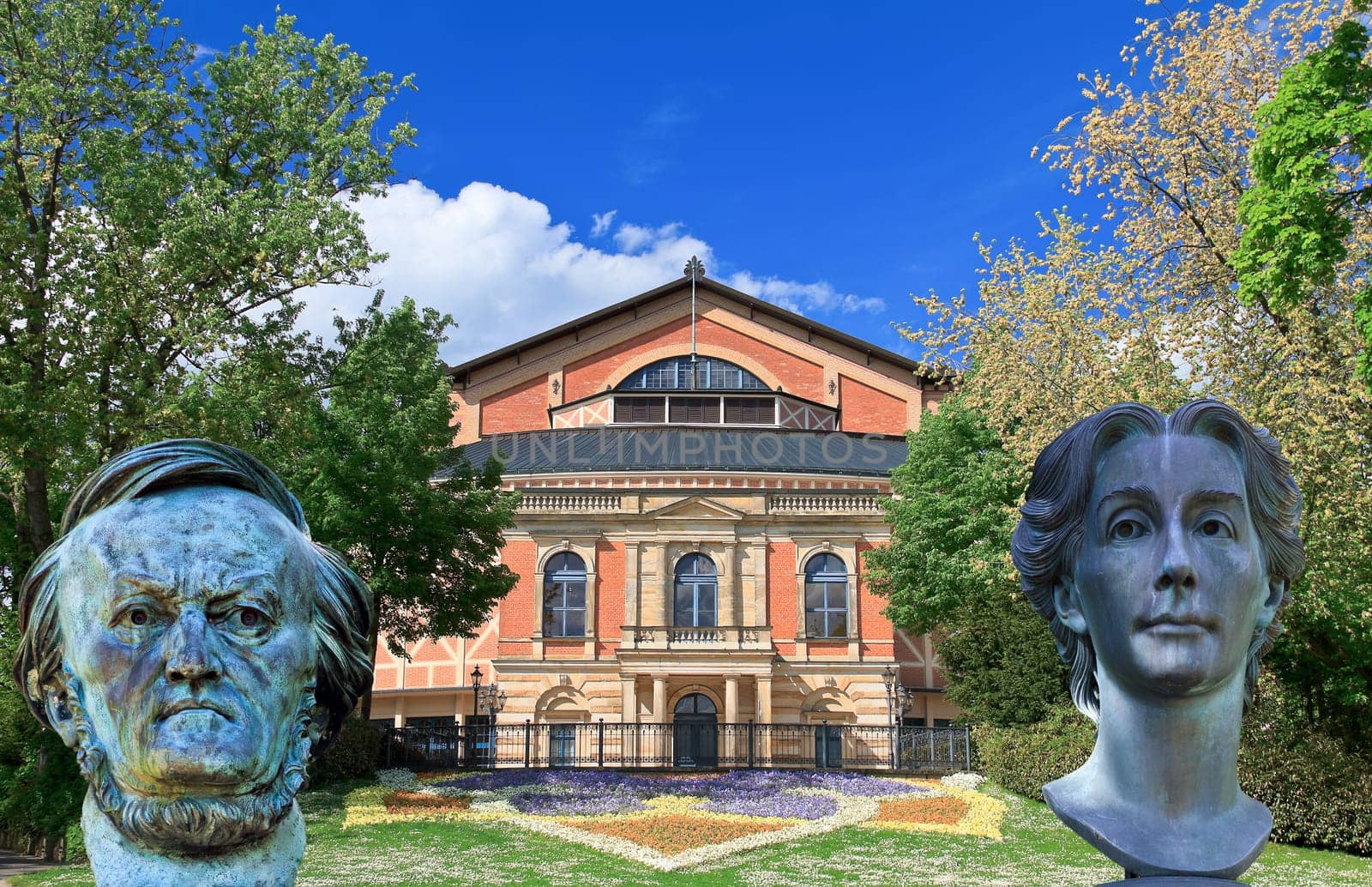 Bayreuth Festival Hall,Richard and Cosima Wagner