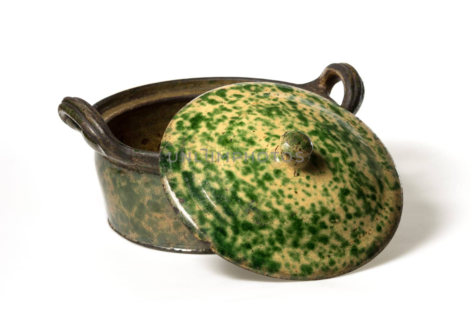 Rustic pot with lid and brown-green glaze