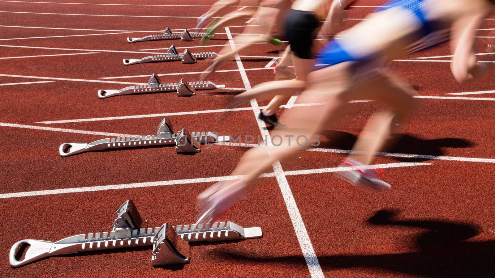 Sprint start in motion blur