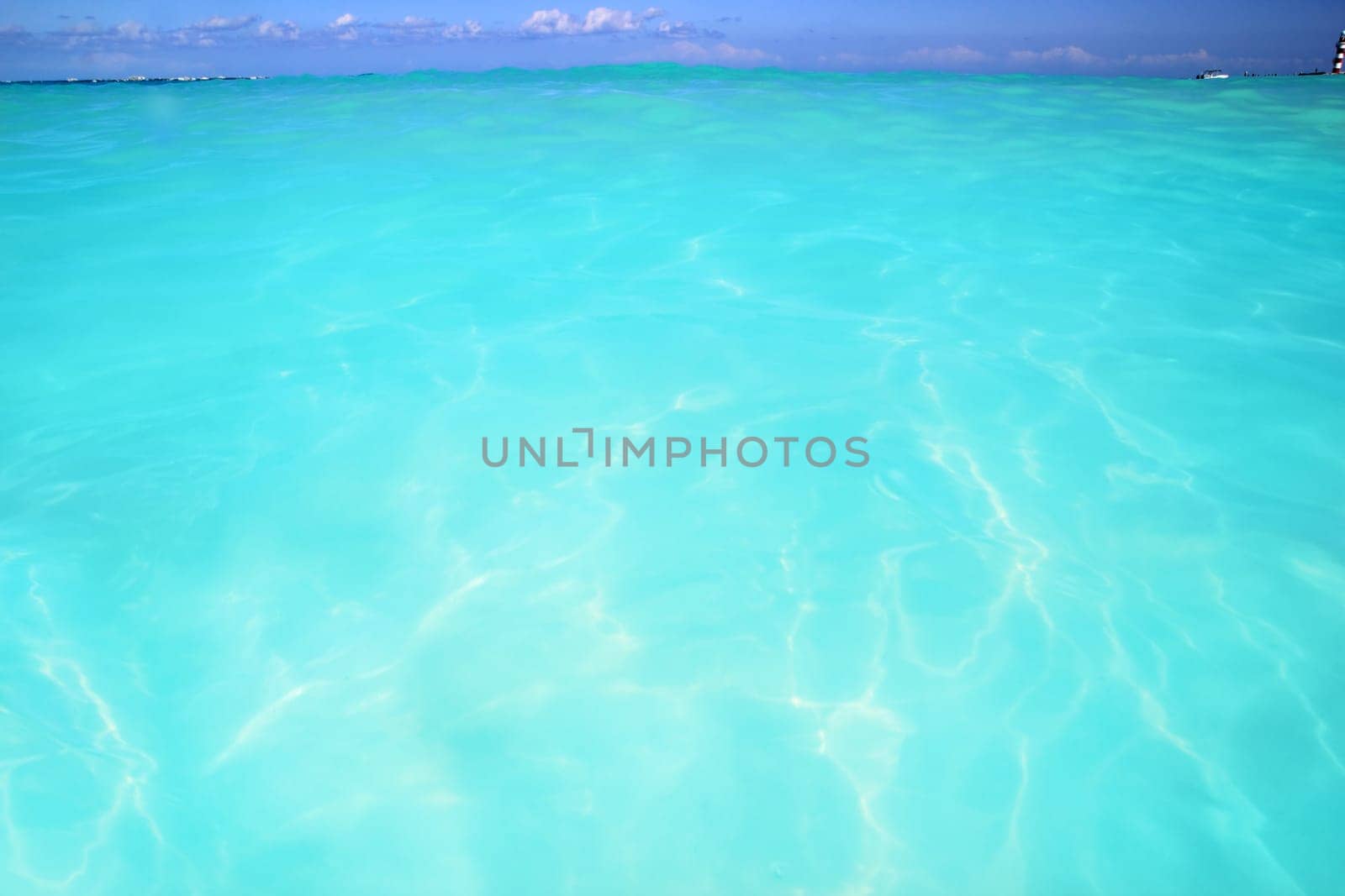 beautiful caribbean wave turquoise water high horizon