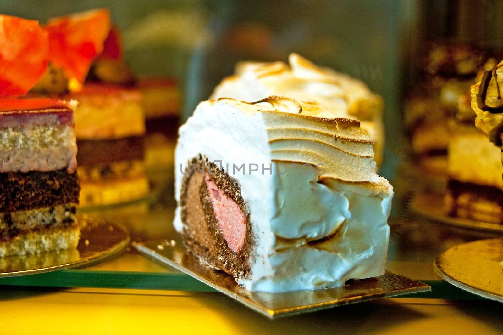 Dessert cake with jelly lying on the plate