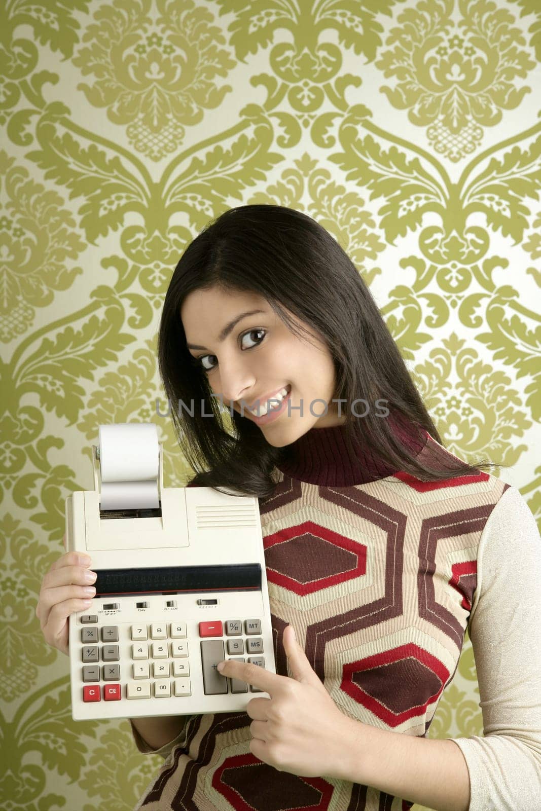 retro accountant woman calculator vintage green sixties wallpaper