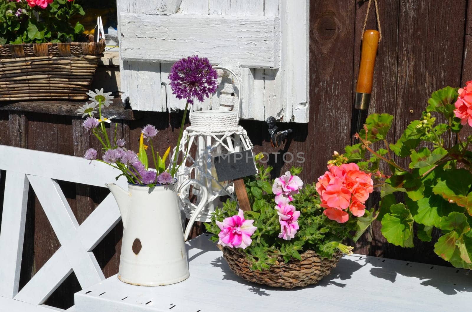 Garden cottage shabby chic