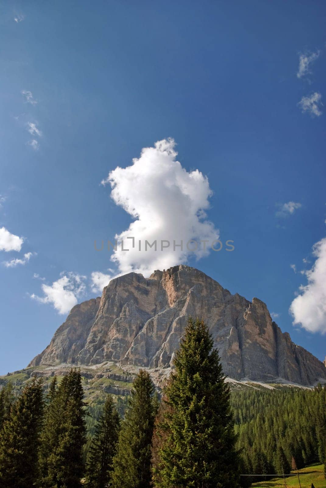 Tofana di Rozes near Cortina d'Ampezzo,Dolomites,Italy,Europe
