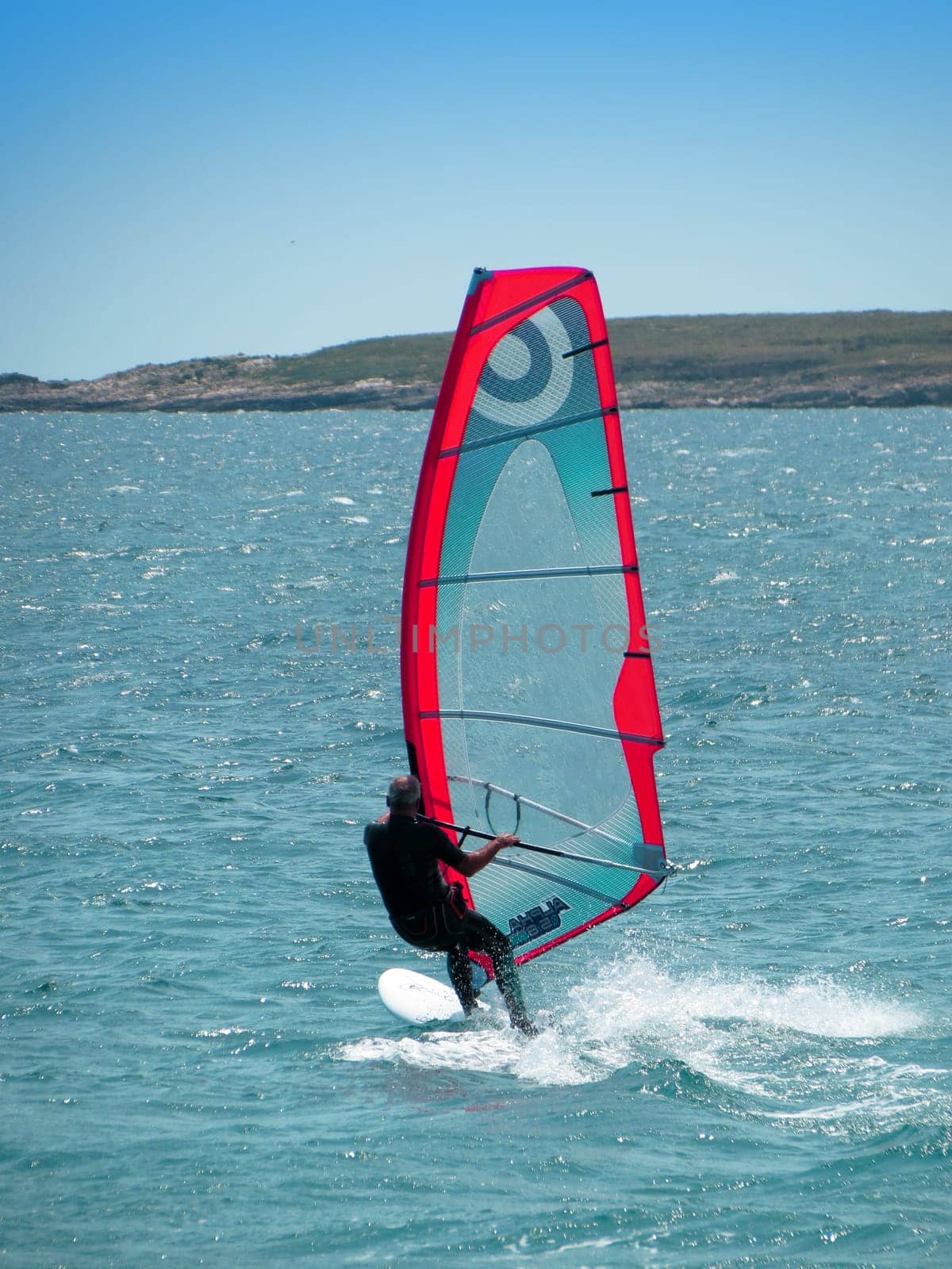 windsurf