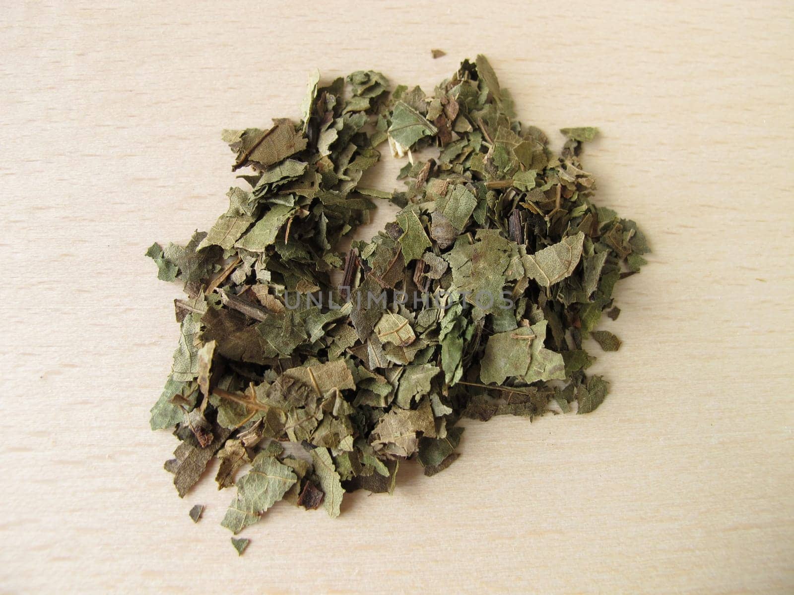 Walnut leaves,Juglandis folium
