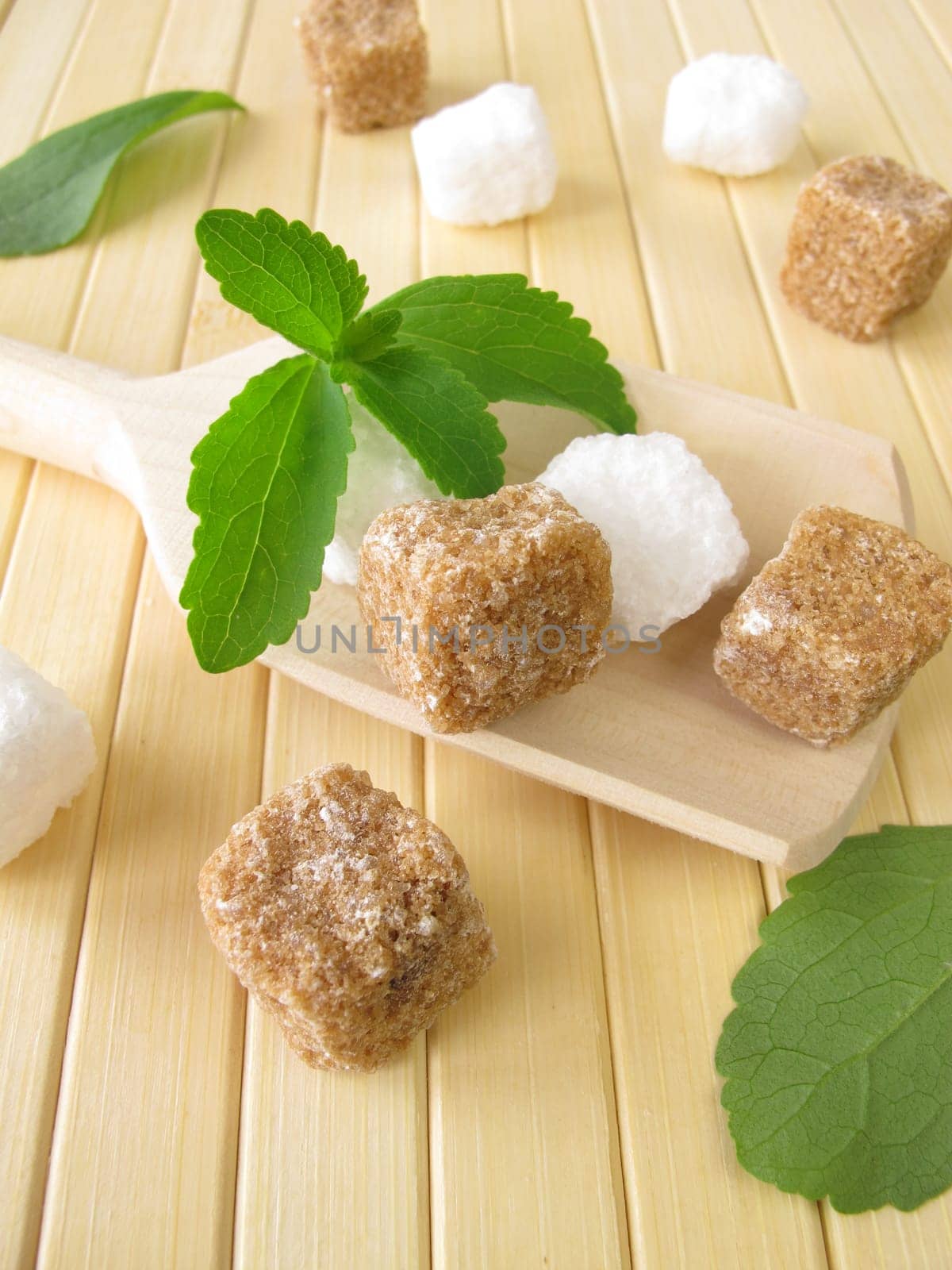 Stevia and sugar cubes