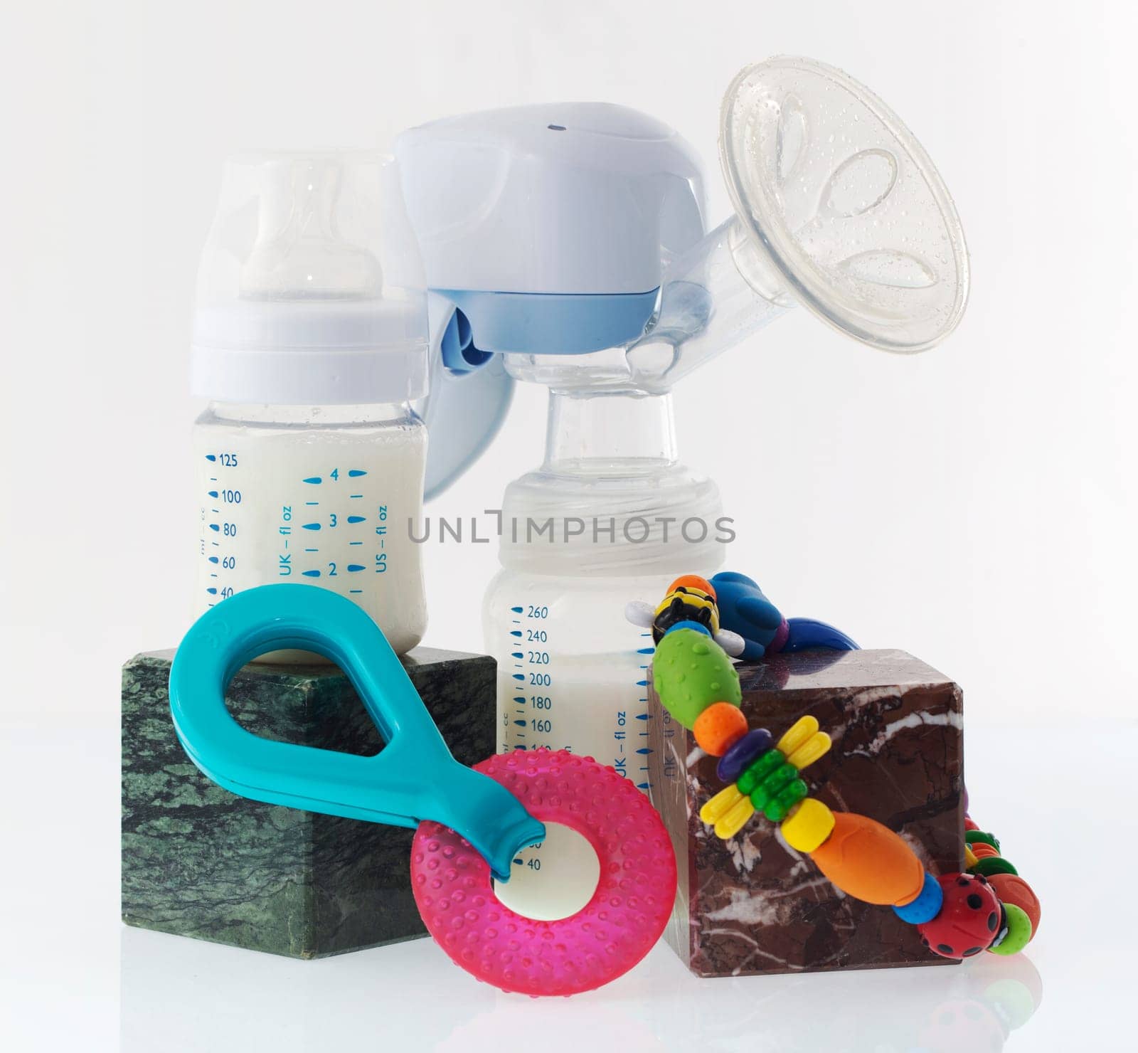 Breast pump