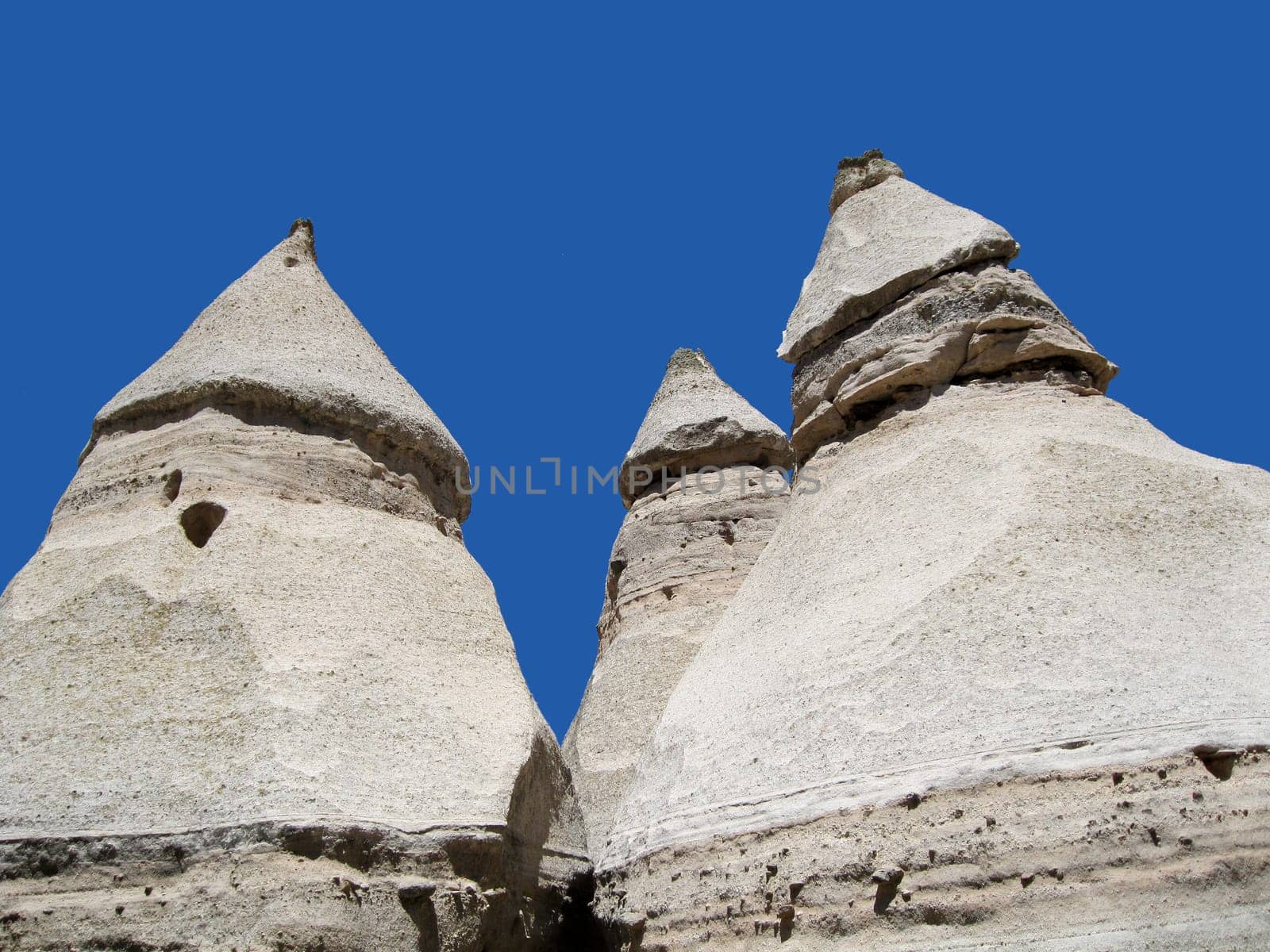 Bottom view of the rock formations