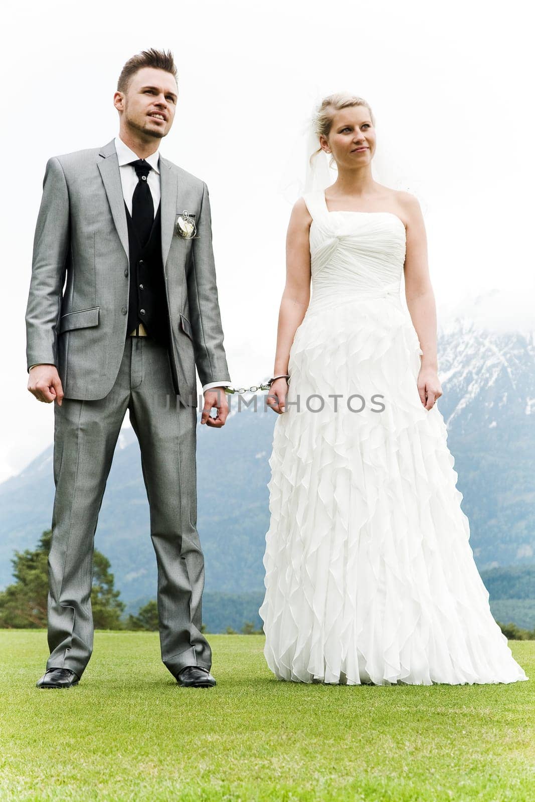 Pretty bride and groom celebrate their wedding