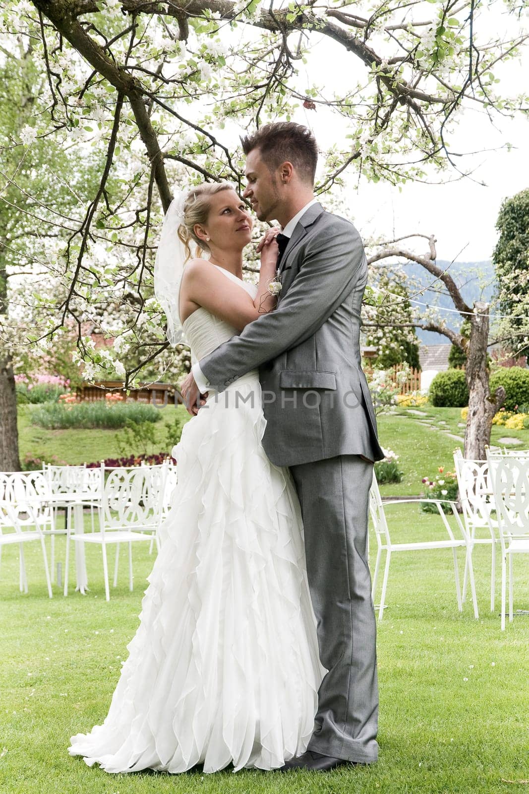 Pretty bride and groom celebrate their wedding