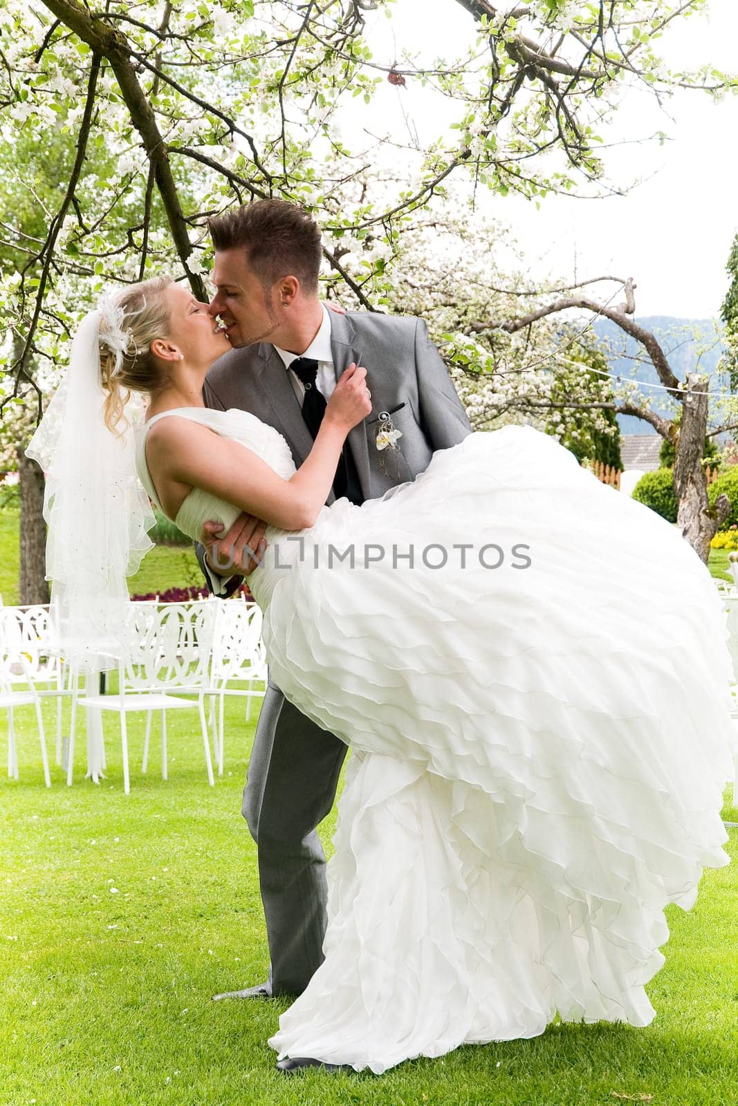 Pretty bride and groom celebrate their wedding