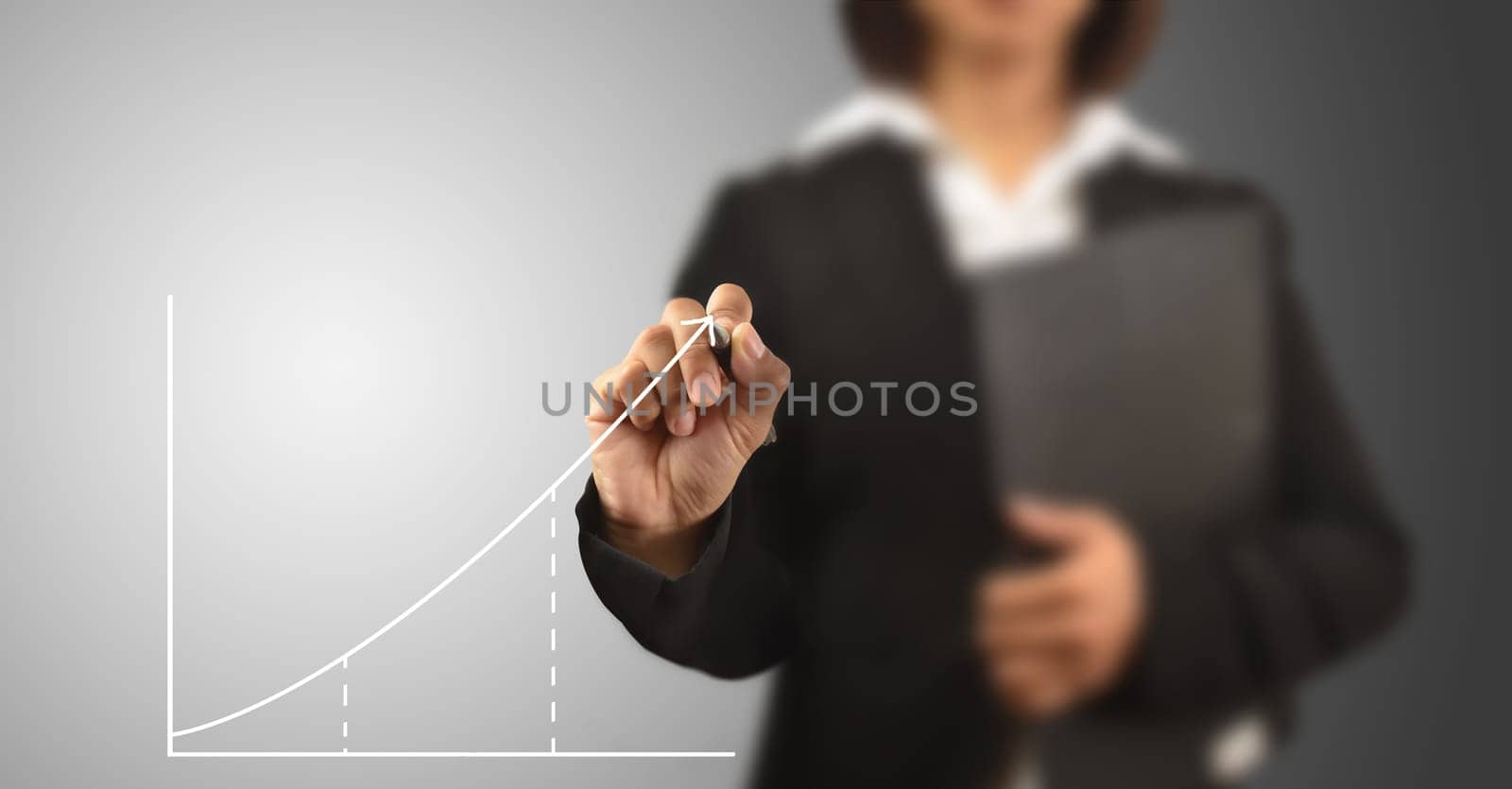 working women write a business diagram
