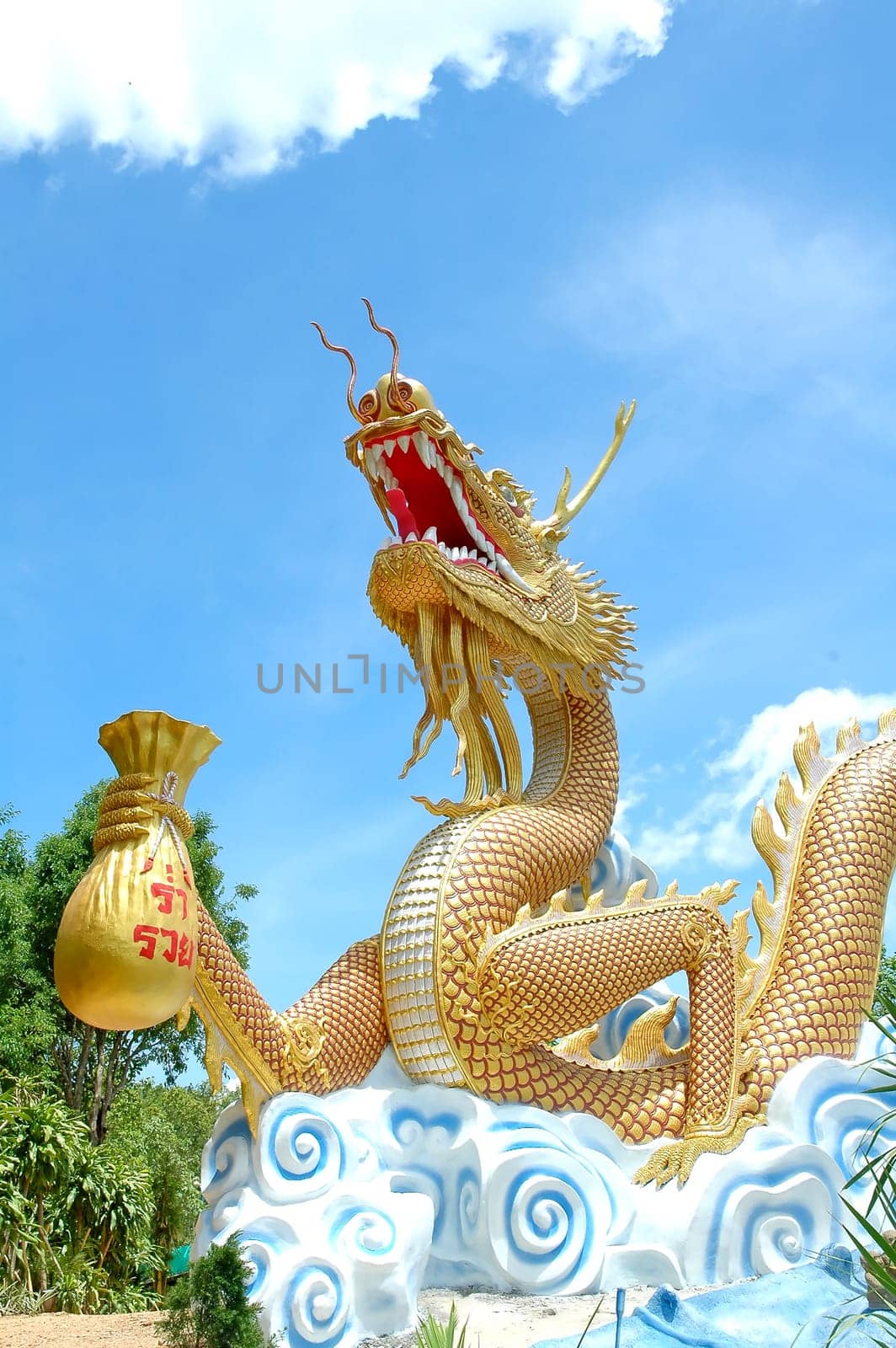 dradon statue in taton temple ,thailand
