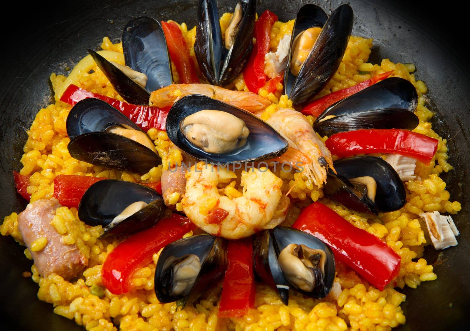 Seafood Spanish Paella, traditional recipe