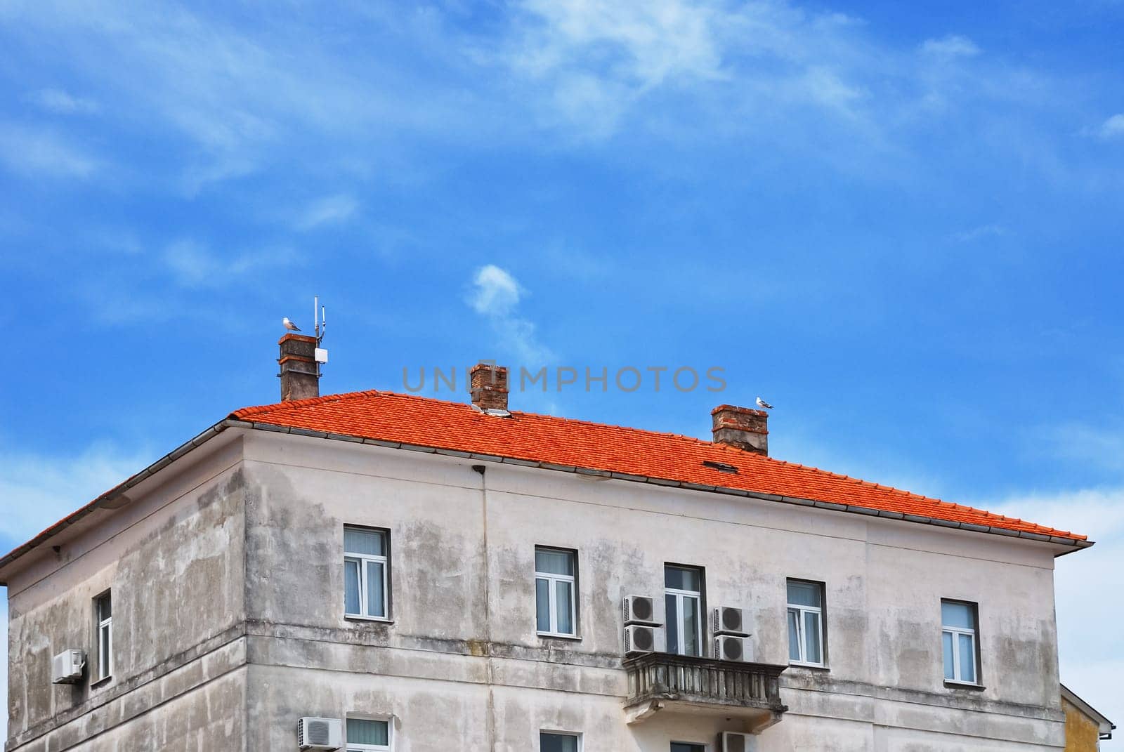 House Window Roof Island