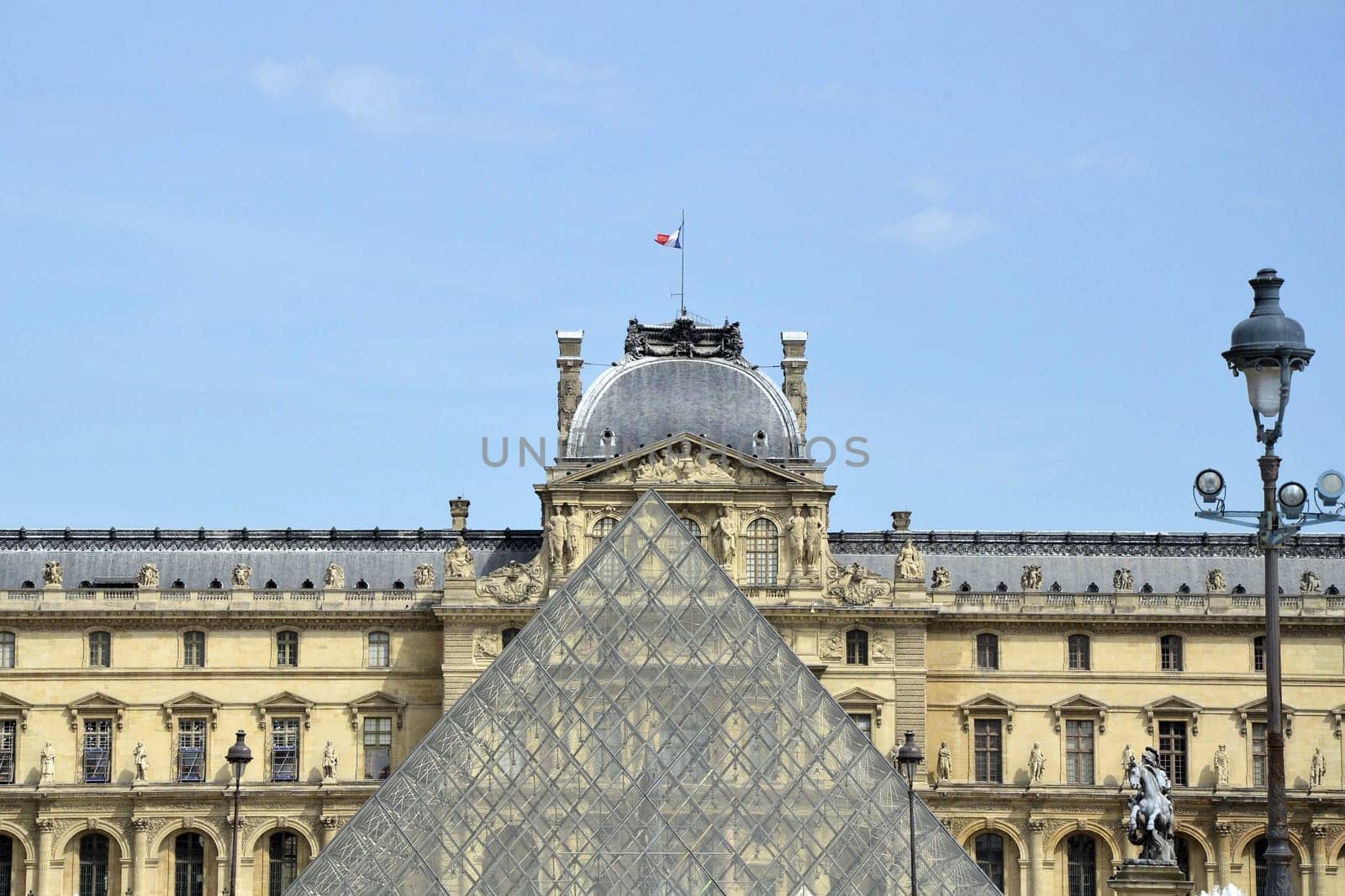 Louvre Paris