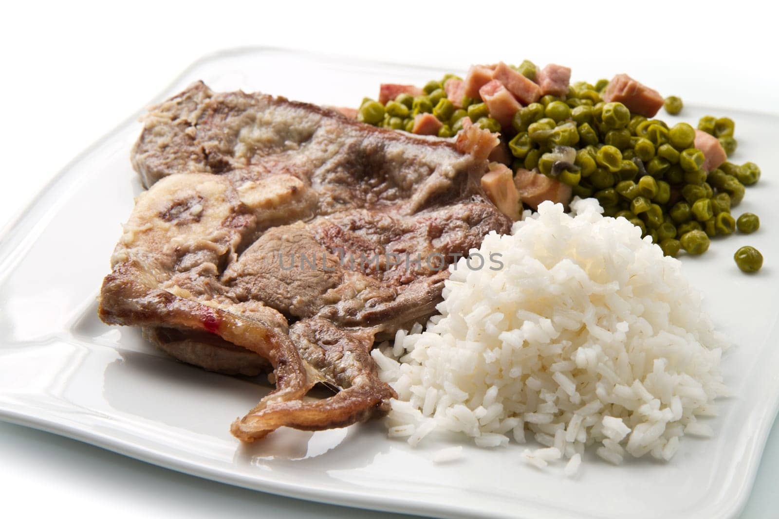 marrowbone with peas