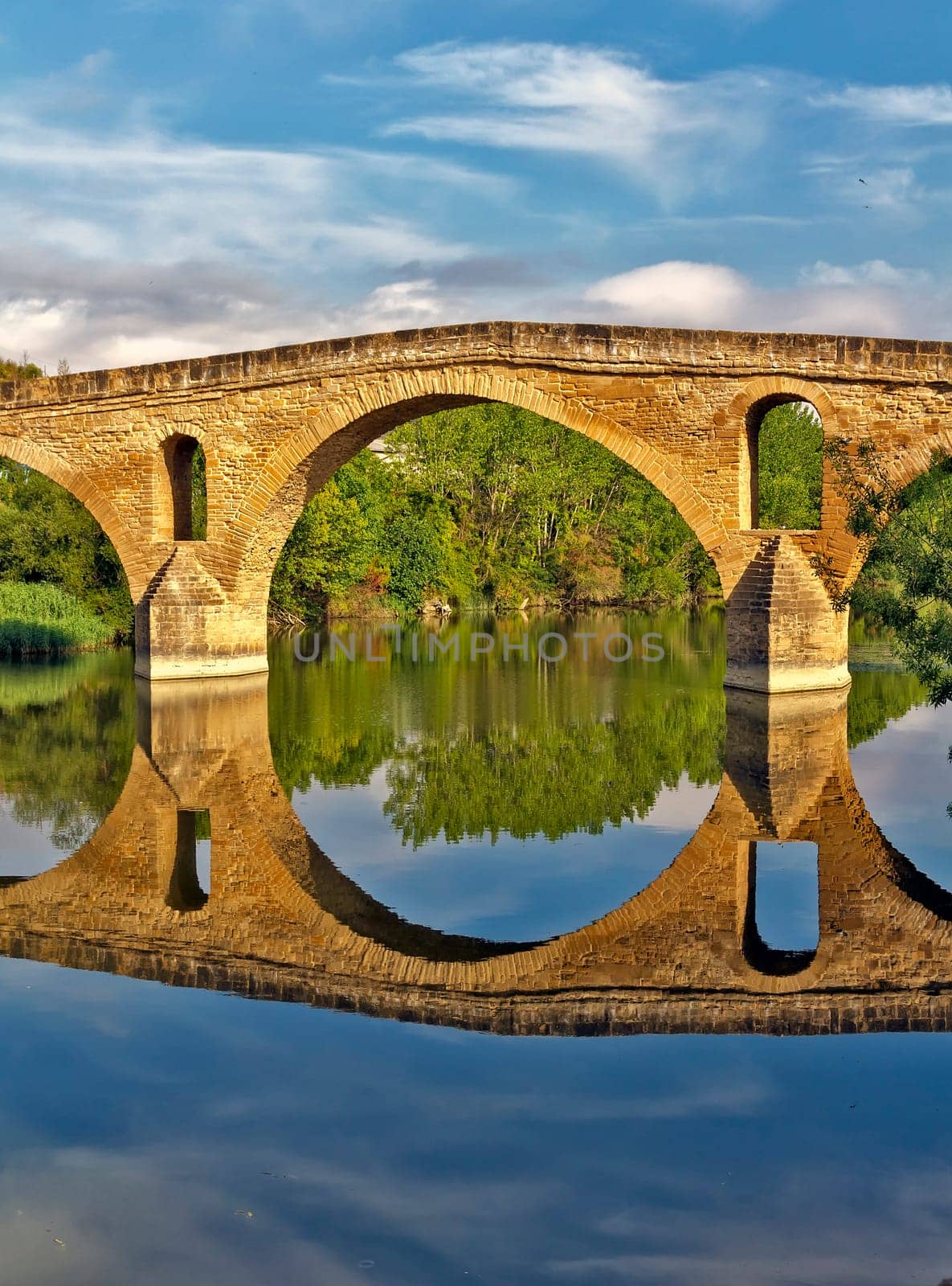 romanesque bridge over river Arga, Puente La Reina, Road to Santiago de Compostela, Navarre, Spain