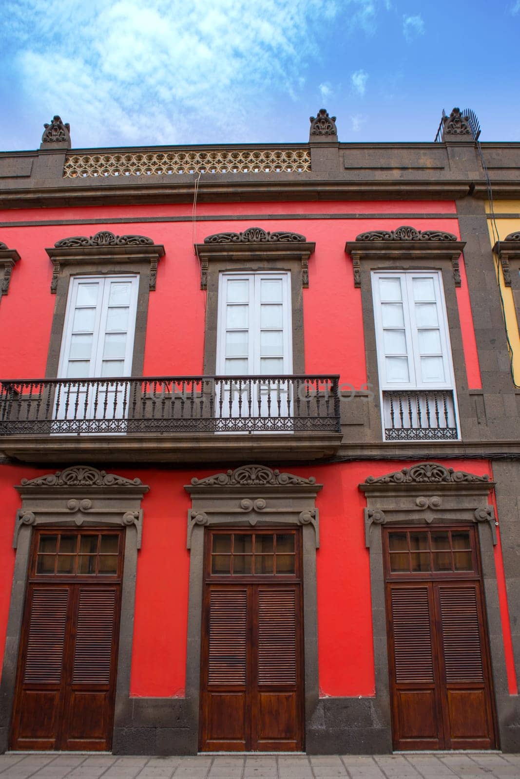 Las Palmas de Gran Canaria Vegueta colonial house facades Spain