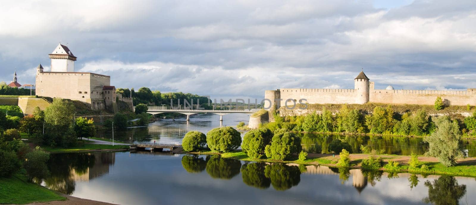 Two towers on the border of Estonia and Russia