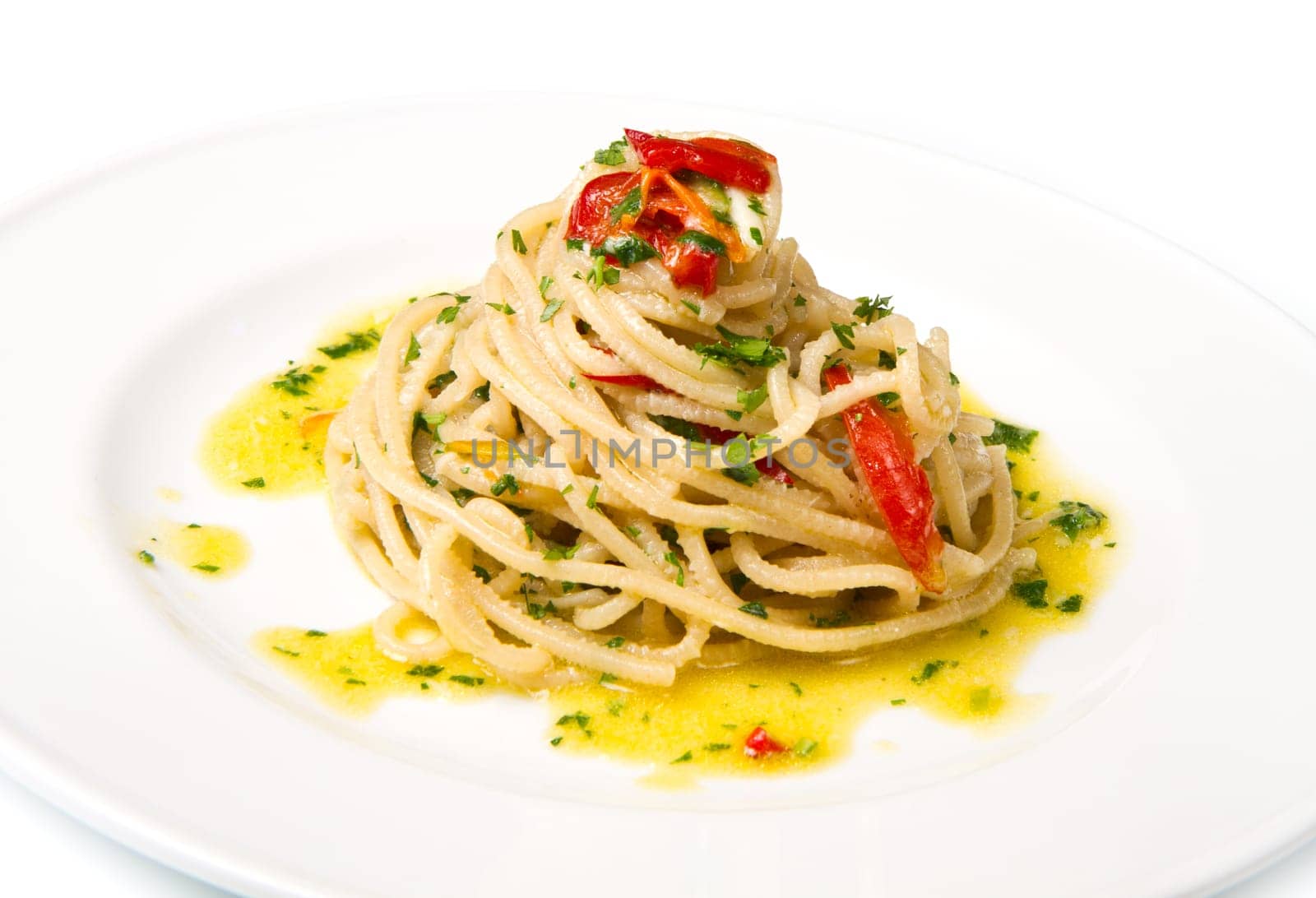 spaghetti with garlic, oil and chilli