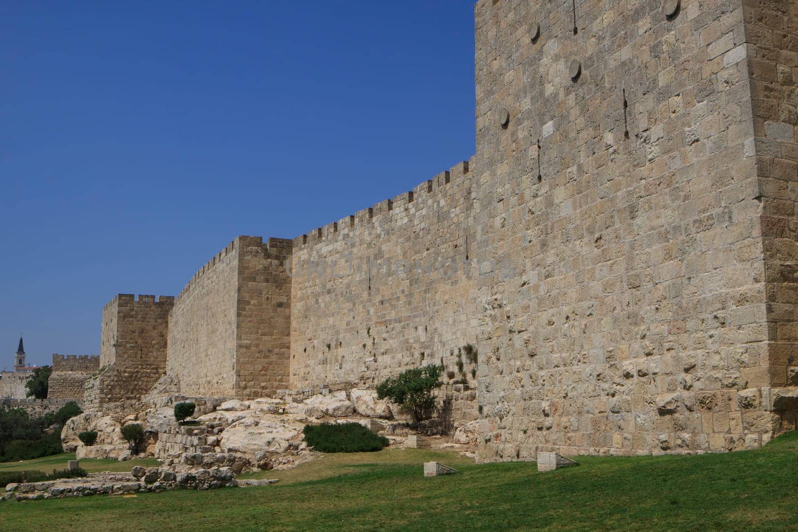 jerusalem old holly city outer defence wall