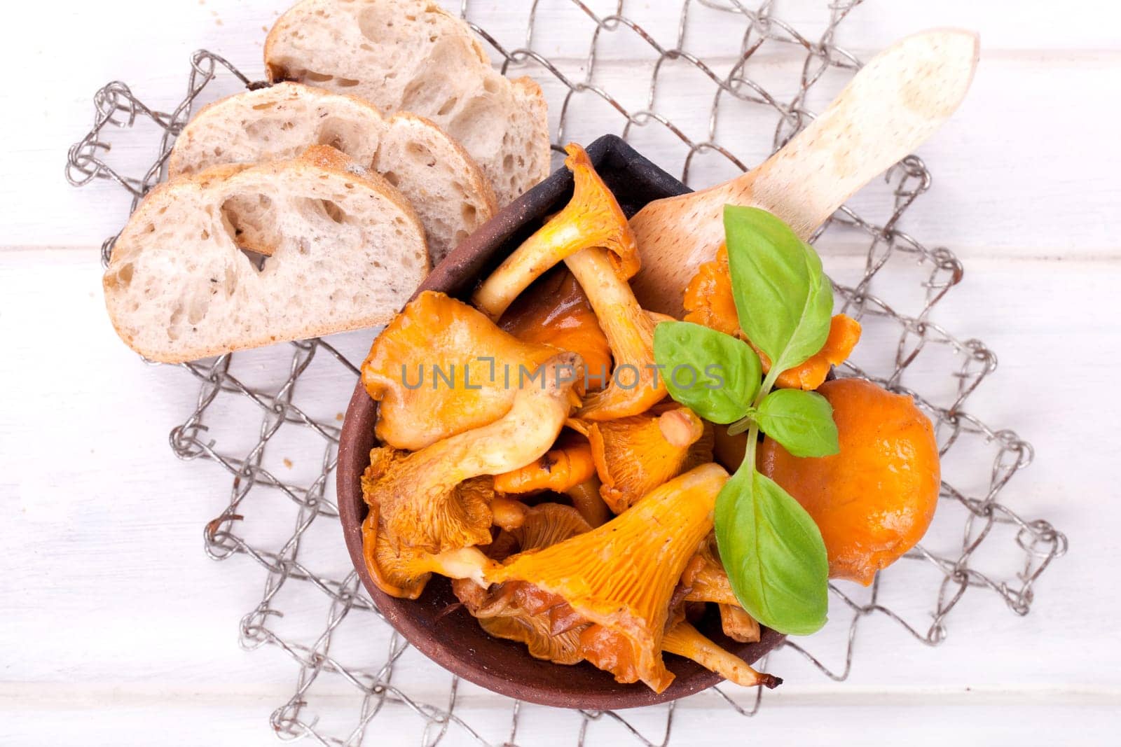 Chanterelles in a bowl
