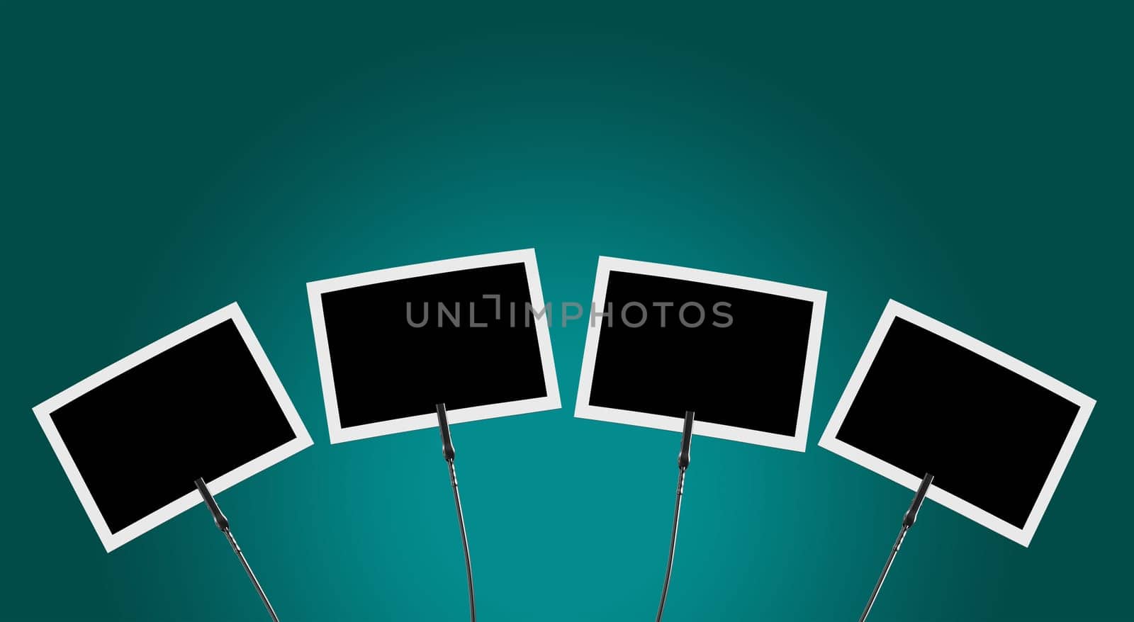 Photo clip 4x in front of turquoise background 1