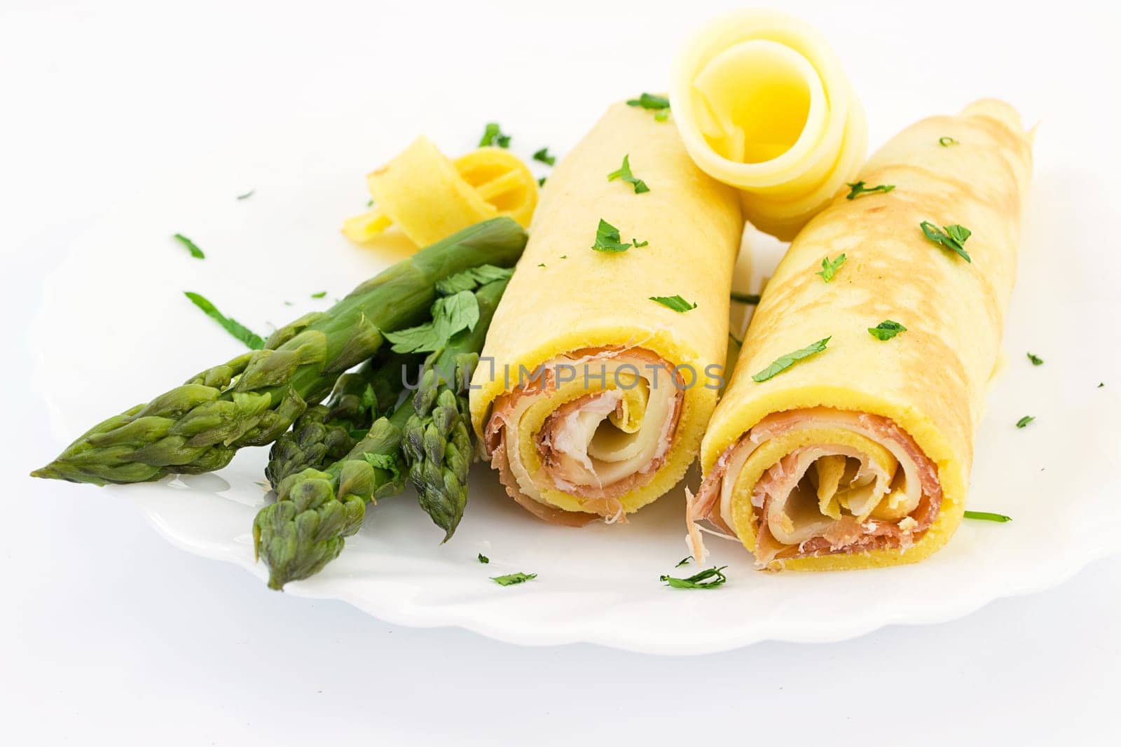 crepes with asparagus