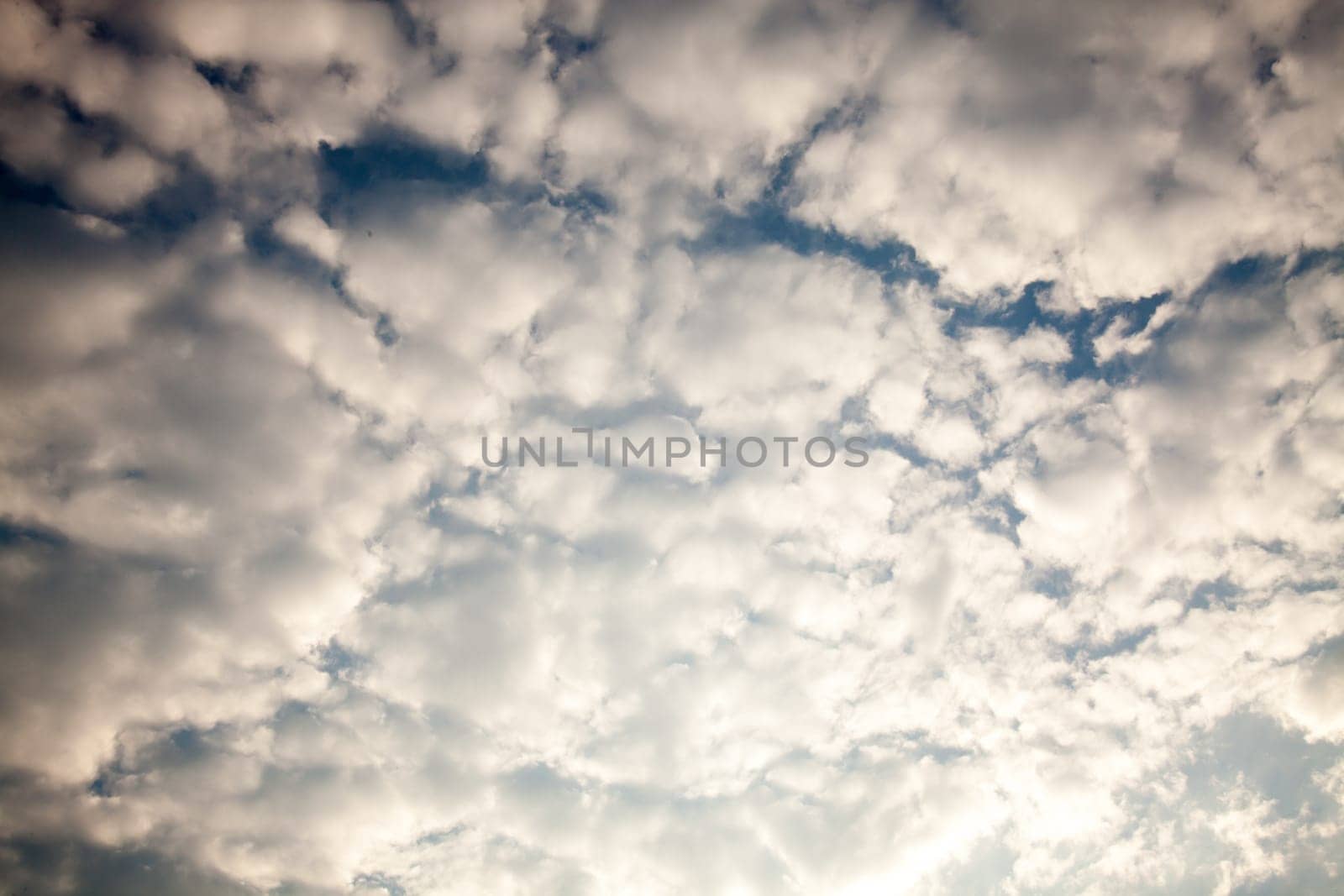 air, backdrop, background, beautiful, beauty, blue, bright, brightly, climate, cloud, cloudscape, color, cumulus, day, descriptive, environment, fluffy, freedom, heaven, high, idyllic, light, meteorology, nature, open, outdoors, ozone, pattern, perfectio