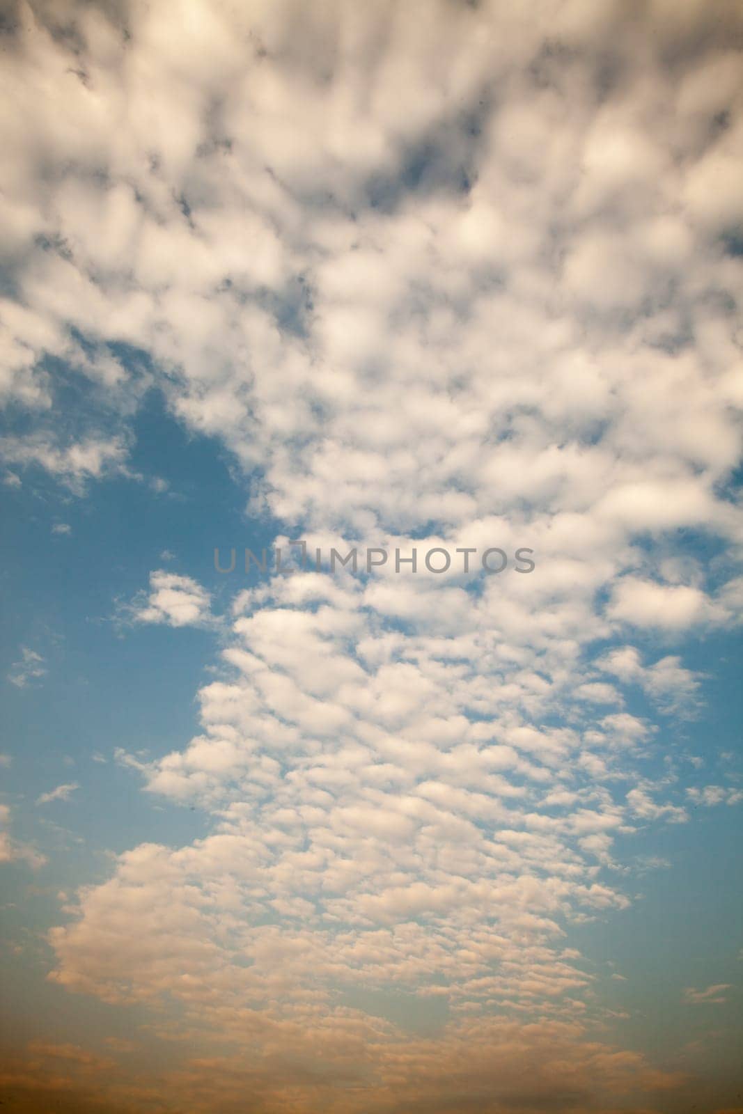 air, backdrop, background, beautiful, beauty, blue, bright, brightly, climate, cloud, cloudscape, color, cumulus, day, descriptive, environment, fluffy, freedom, heaven, high, idyllic, light, meteorology, nature, open, outdoors, ozone, pattern, perfectio