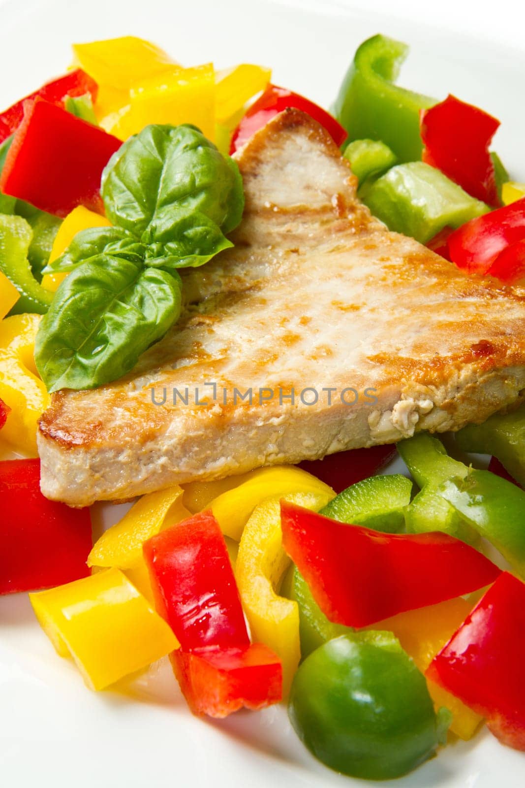 fried tuna fillet with pepper