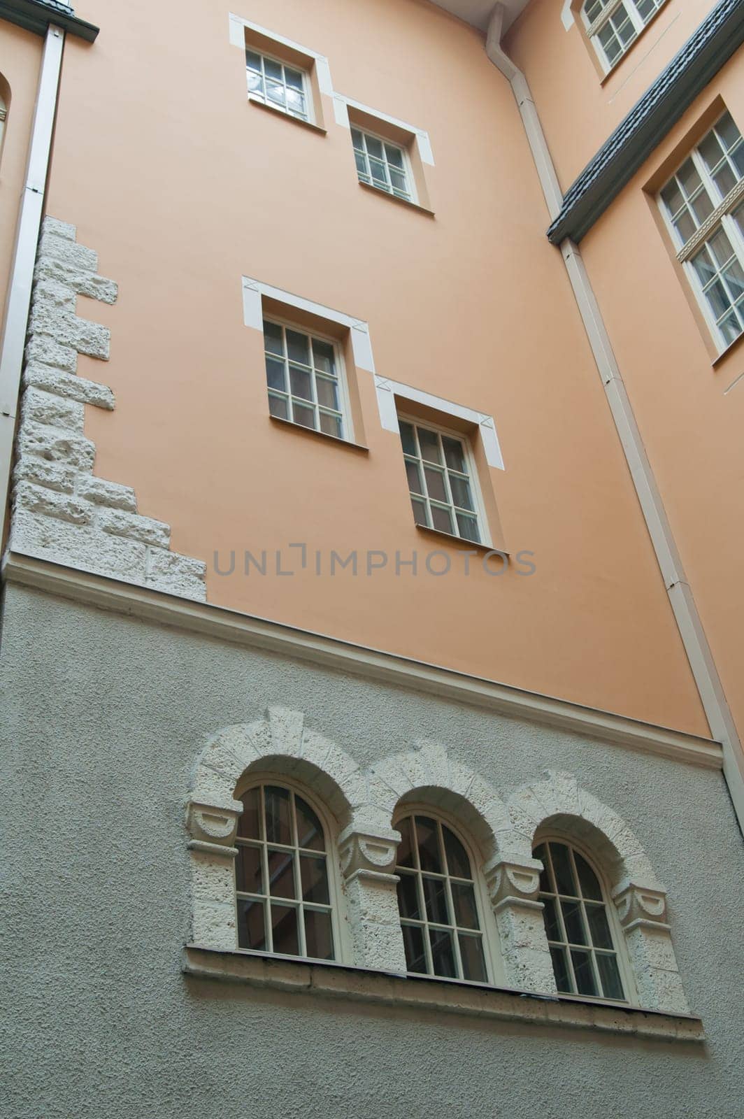 facade of the old building in Riga