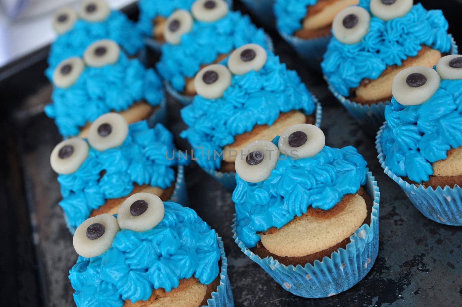 Monster Cupcake