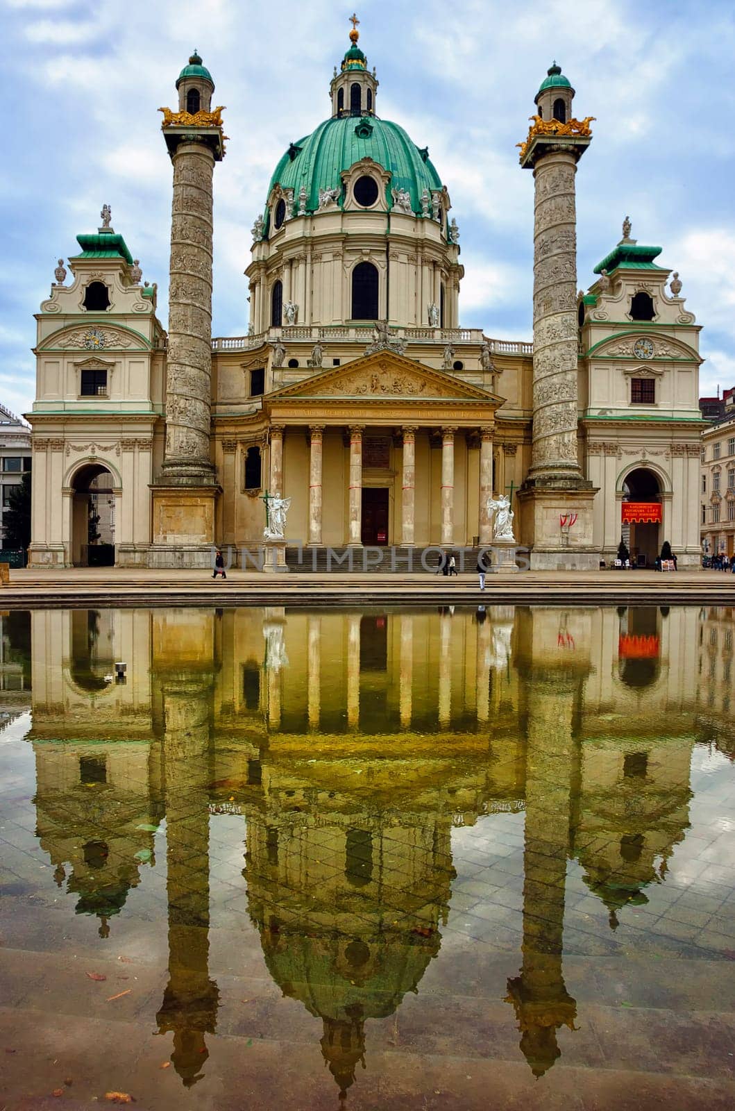 Vienna Karlskirche