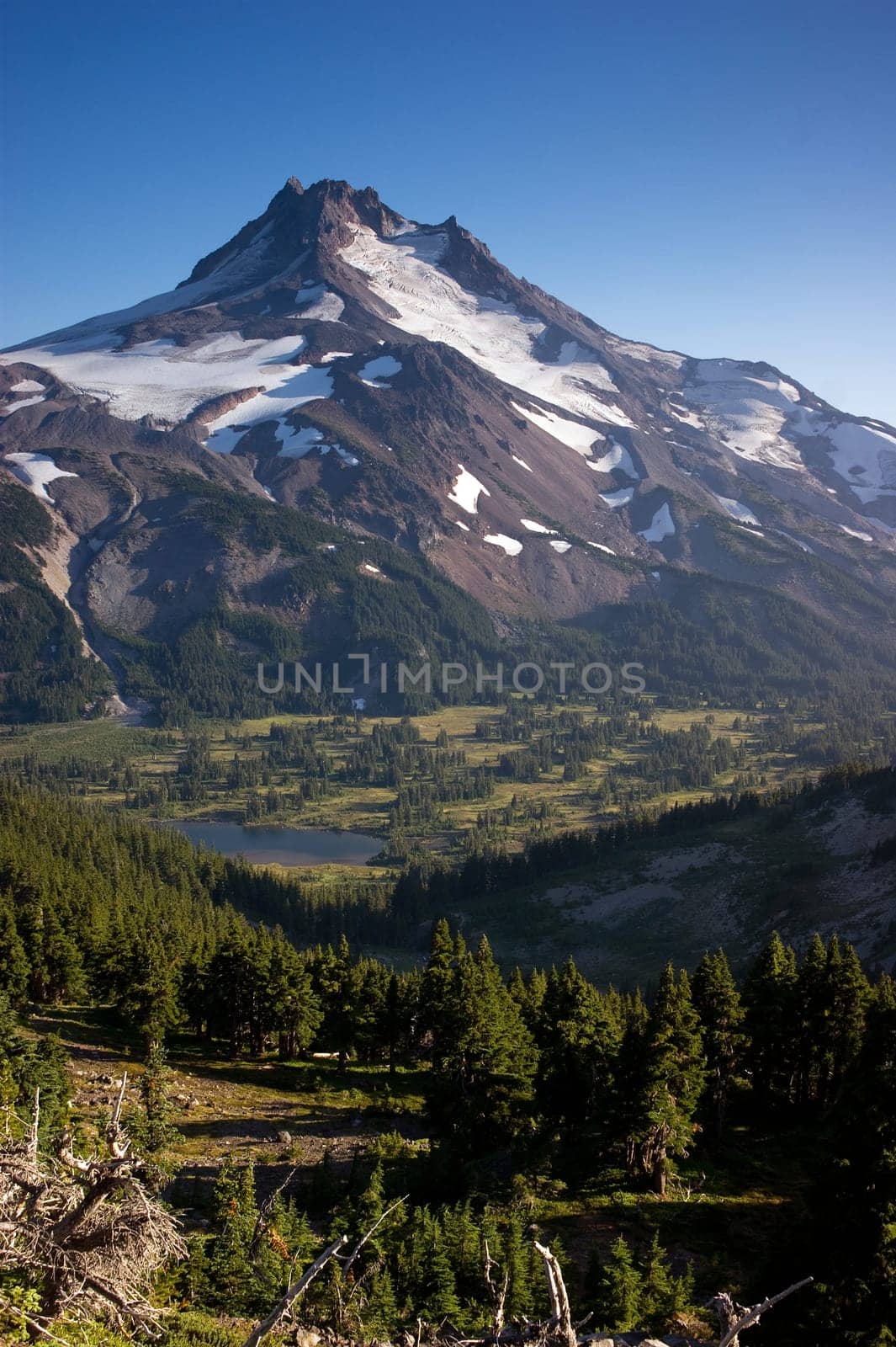 Mount Jefferson a hard to view mountain in the Cascade Range of Oregon
