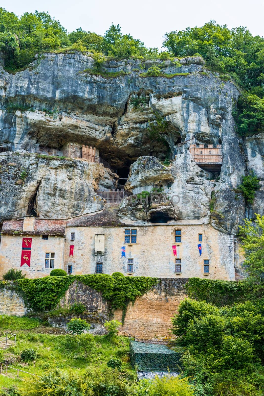 Maison forte de Reignac dordogne perigord France