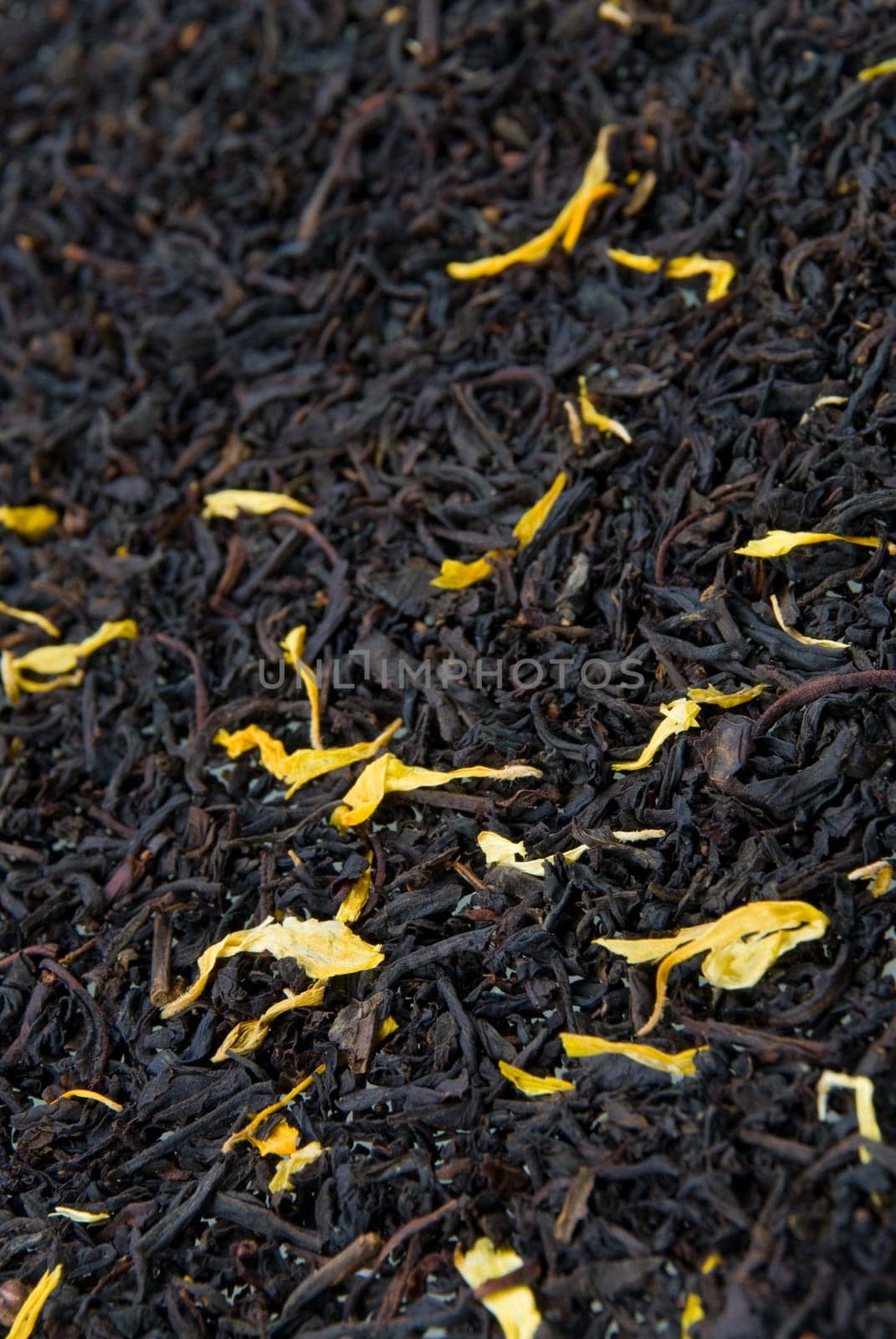 black tea leaves, texture