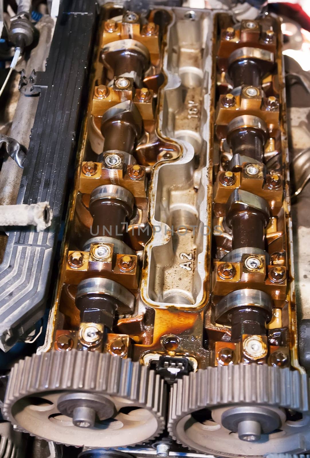 old dirty broken car engine crankshafts
