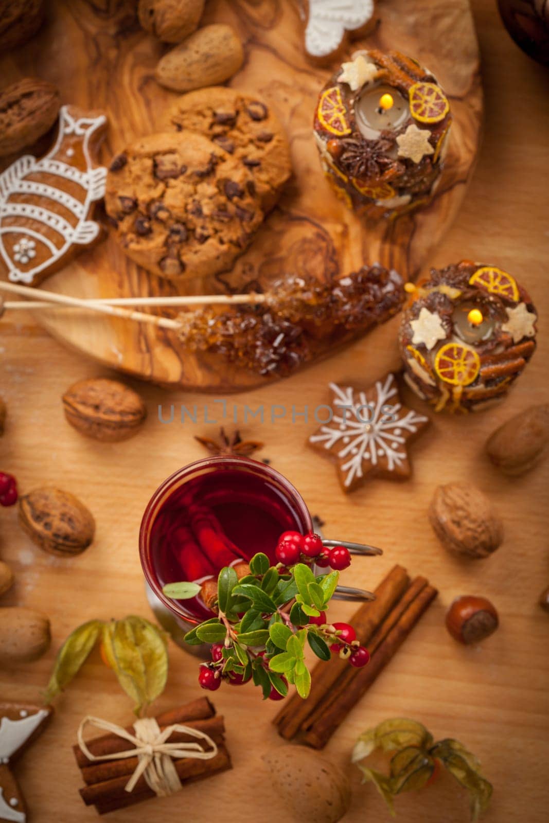 Hot wine punch with cinnamon and cranberry